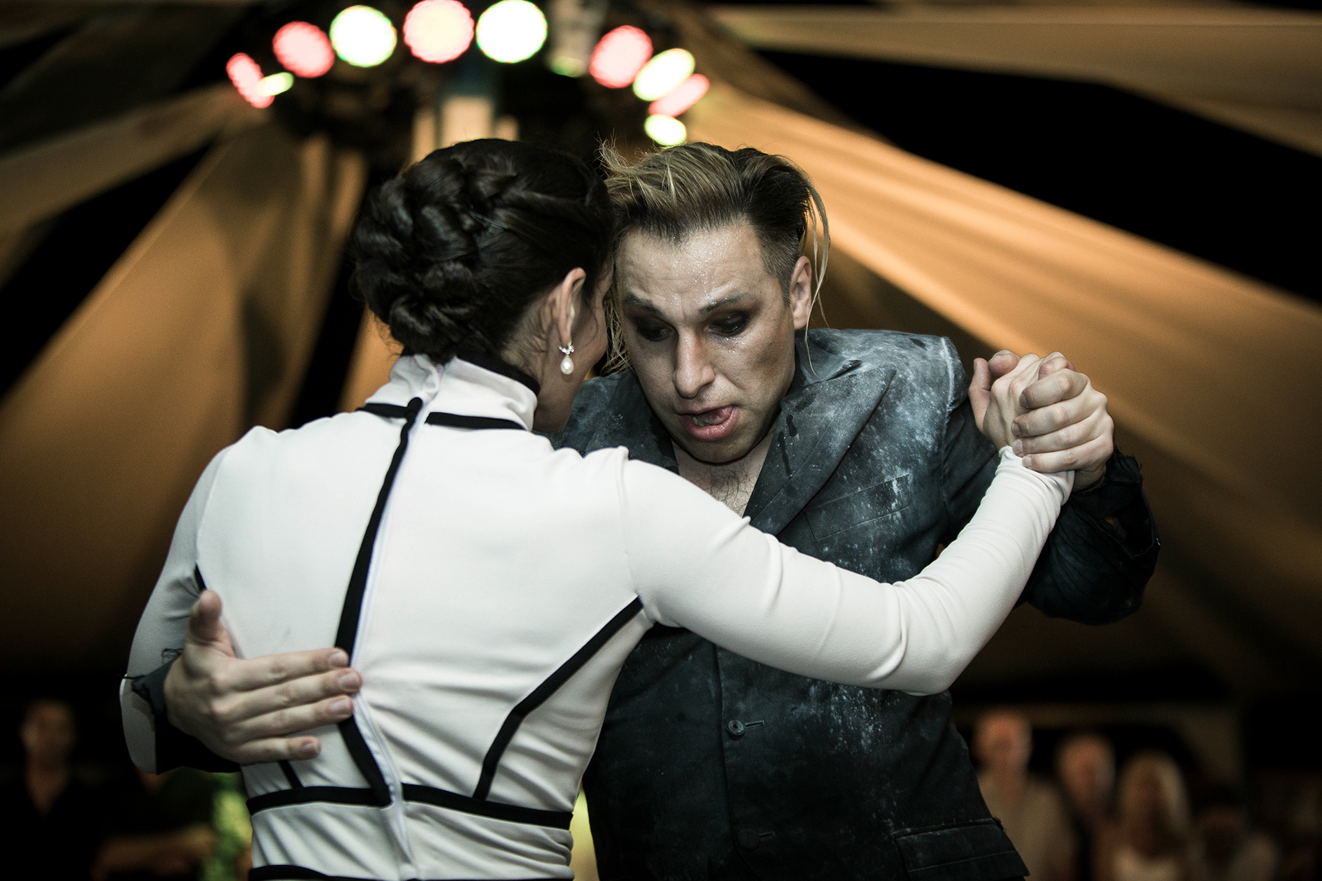 BAILà VENì VOLà